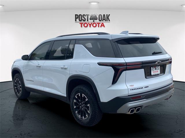 used 2026 Chevrolet Traverse car, priced at $48,910