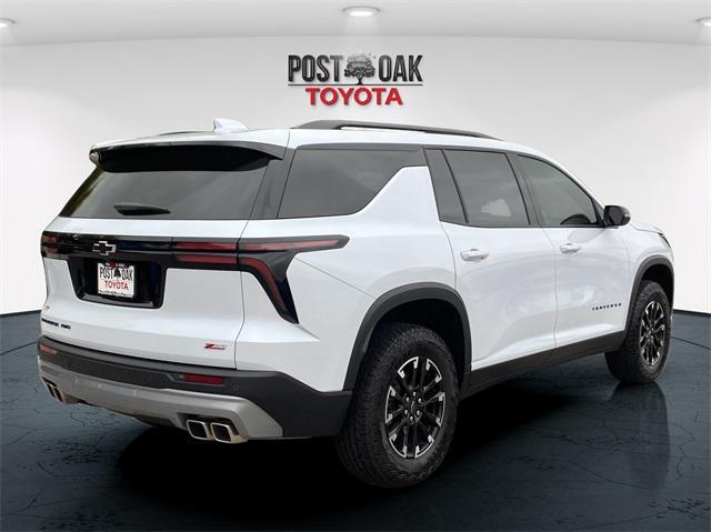 used 2026 Chevrolet Traverse car, priced at $48,910