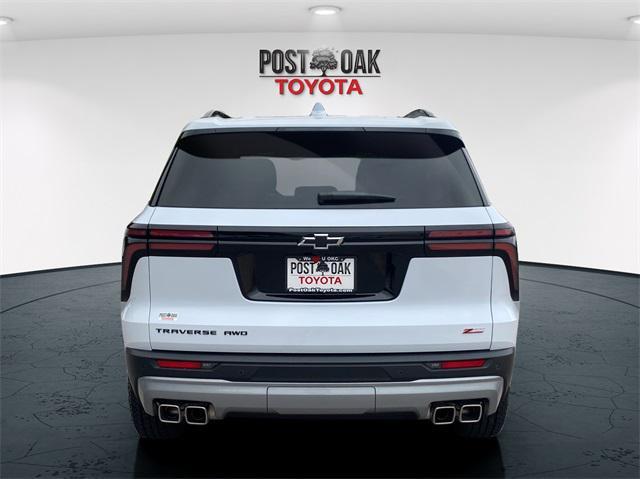 used 2026 Chevrolet Traverse car, priced at $48,910