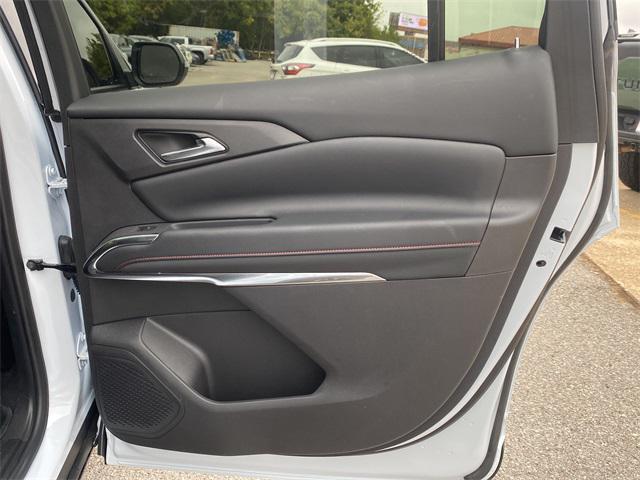 used 2026 Chevrolet Traverse car, priced at $48,910