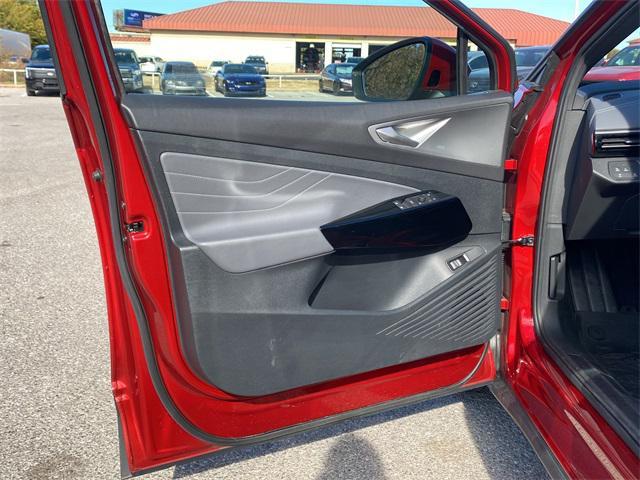 used 2023 Volkswagen ID.4 car, priced at $20,144