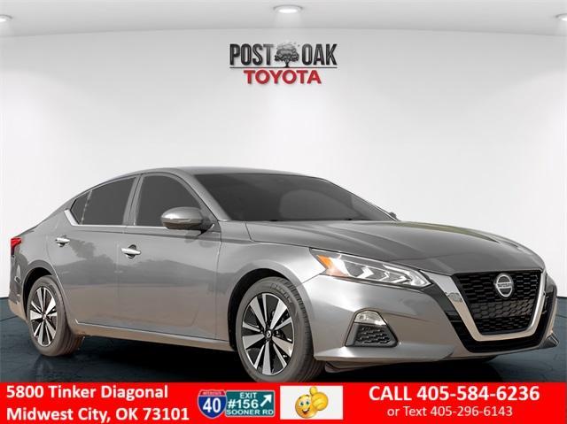 used 2021 Nissan Altima car, priced at $15,999