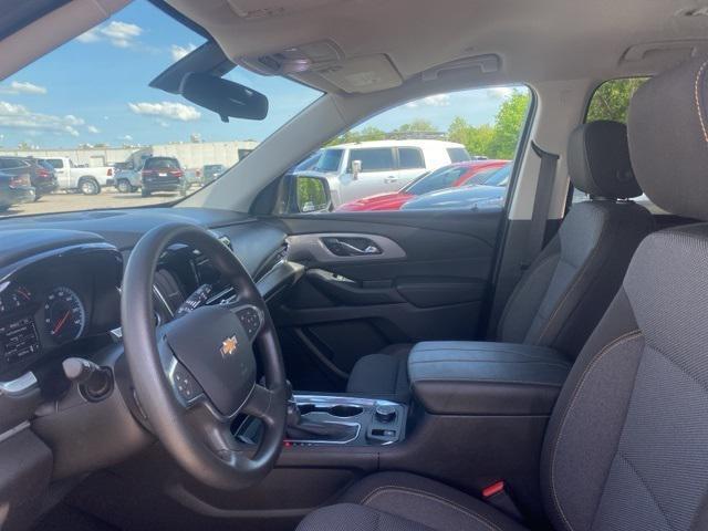used 2021 Chevrolet Traverse car, priced at $19,999