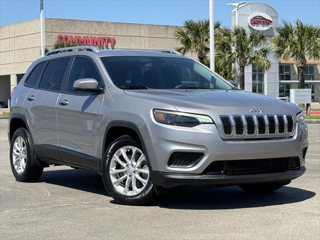 used 2020 Jeep Cherokee car, priced at $19,391