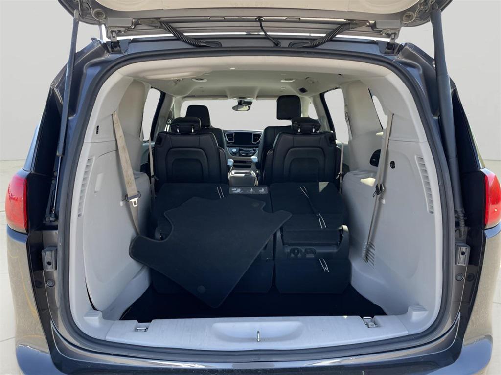 used 2018 Chrysler Pacifica car, priced at $14,497