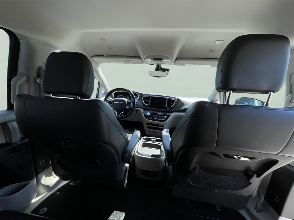 used 2018 Chrysler Pacifica car, priced at $14,497