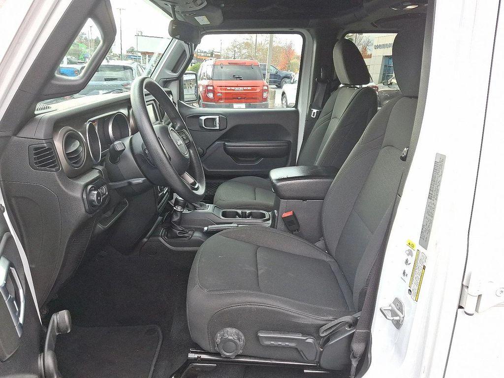 used 2018 Jeep Wrangler Unlimited car, priced at $20,300