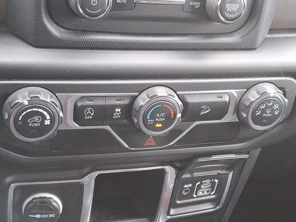 used 2018 Jeep Wrangler Unlimited car, priced at $20,300