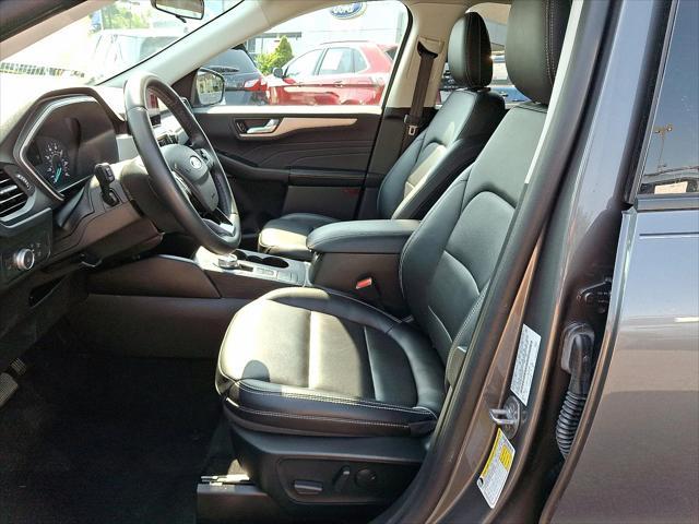 used 2022 Ford Escape car, priced at $25,000