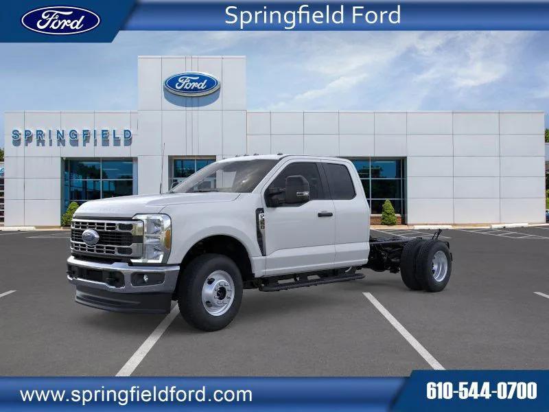 new 2025 Ford F-350 car, priced at $60,970