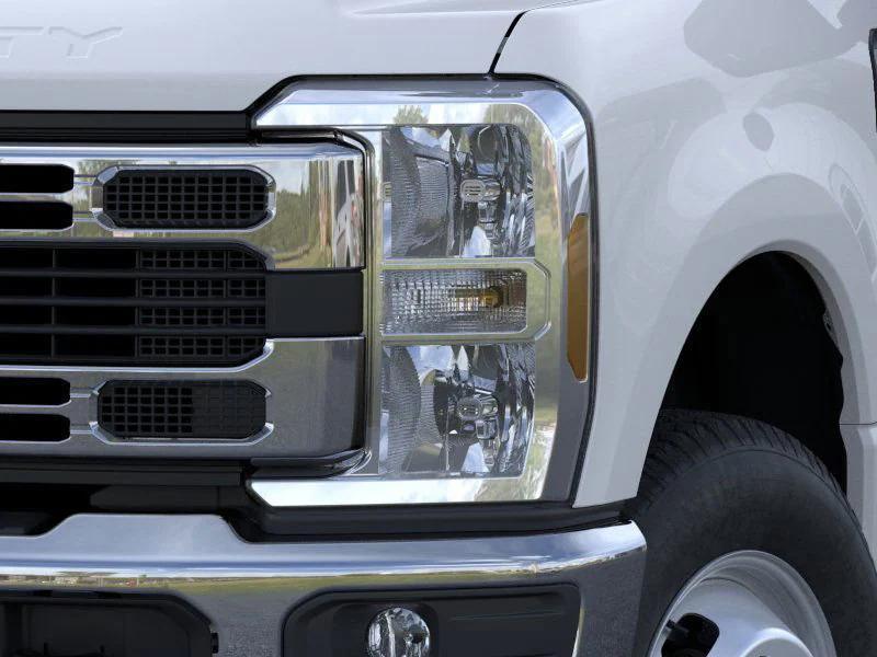 new 2025 Ford F-350 car, priced at $74,995