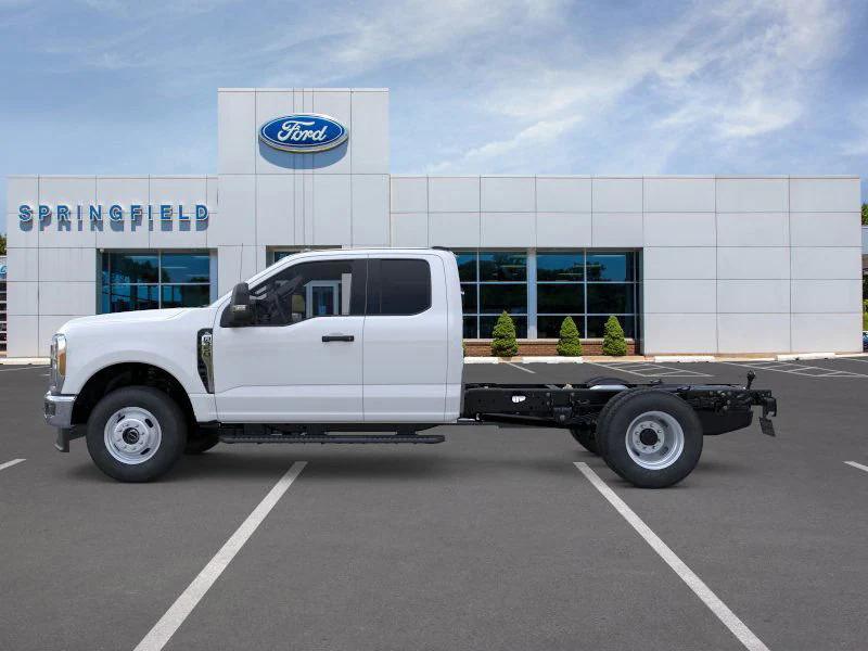 new 2025 Ford F-350 car, priced at $74,995