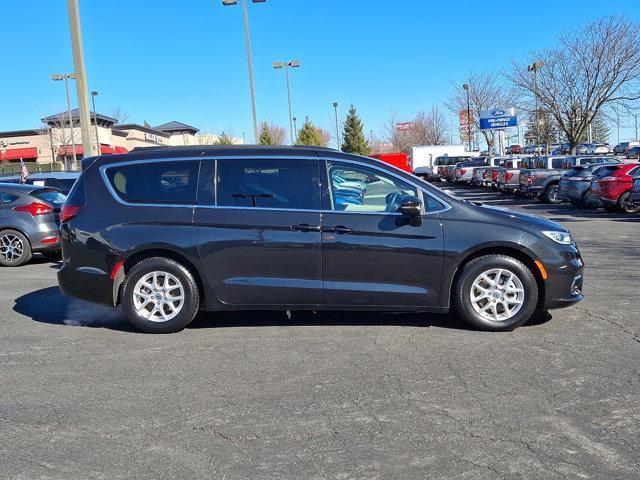 used 2022 Chrysler Pacifica car, priced at $26,000