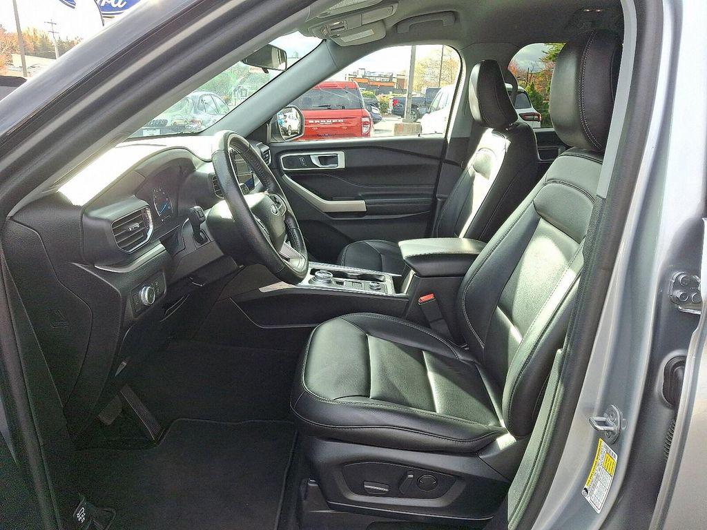 used 2022 Ford Explorer car, priced at $27,500