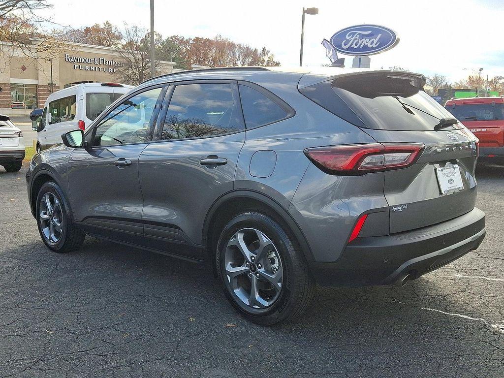 new 2025 Ford Escape car, priced at $27,500