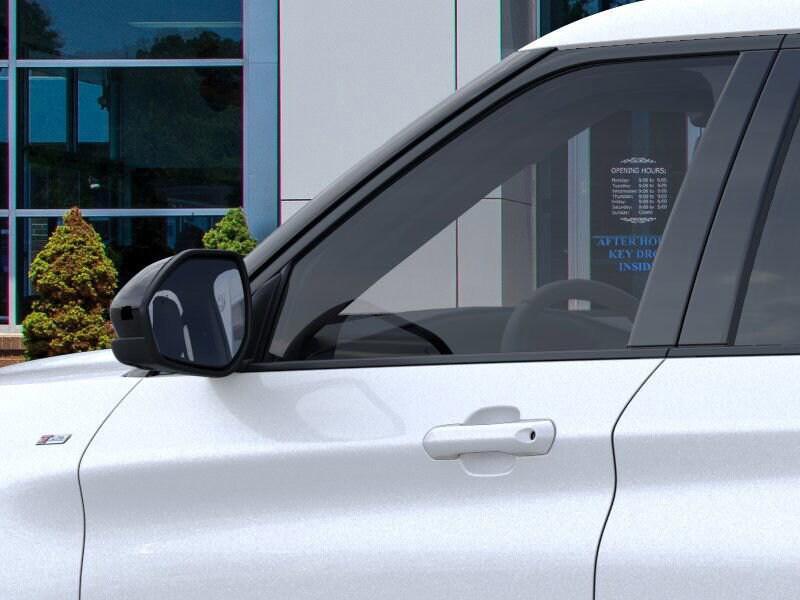 new 2025 Ford Explorer car, priced at $50,920