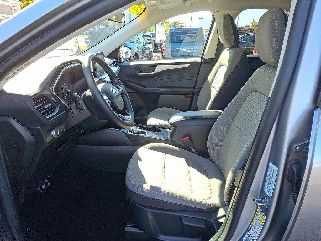 used 2022 Ford Escape car, priced at $23,500