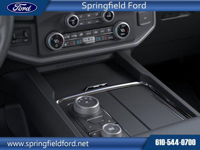 new 2024 Ford Expedition car, priced at $70,099