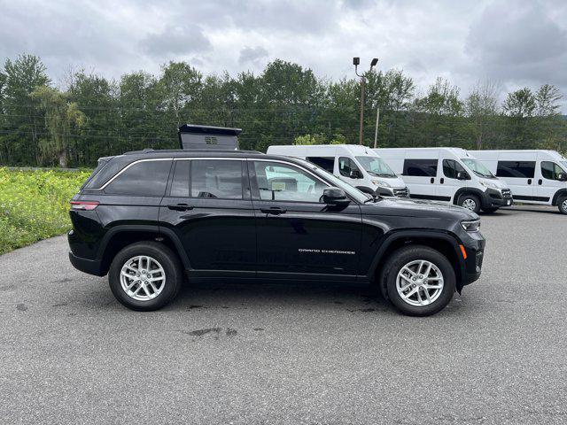 new 2025 Jeep Grand Cherokee car, priced at $44,170