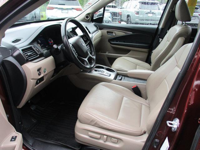 used 2022 Honda Pilot car, priced at $34,995