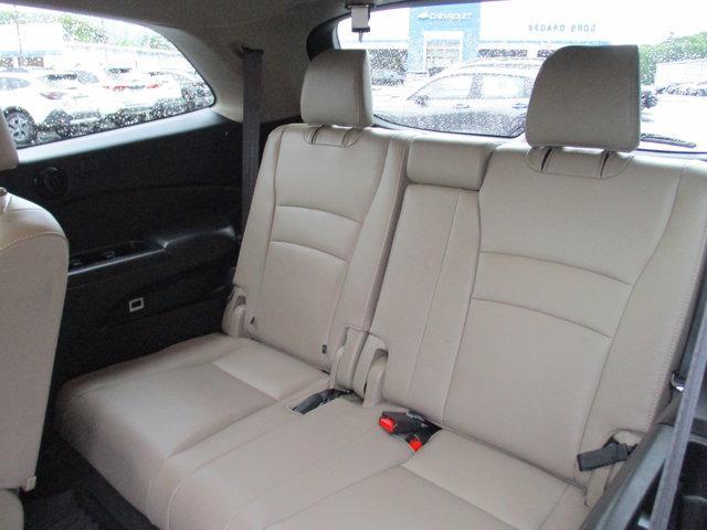 used 2022 Honda Pilot car, priced at $34,995
