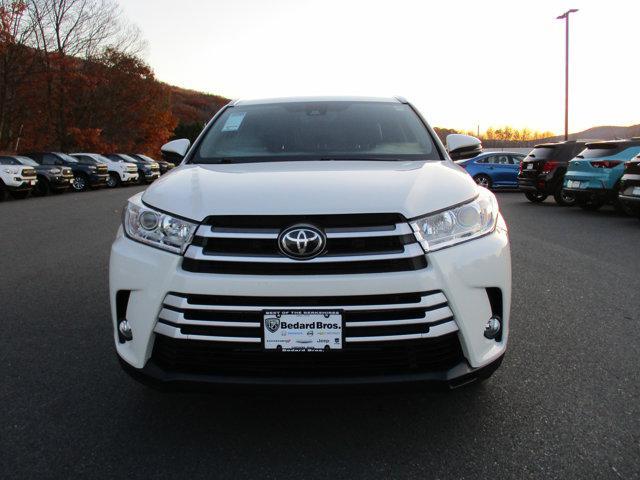 used 2019 Toyota Highlander car, priced at $28,995