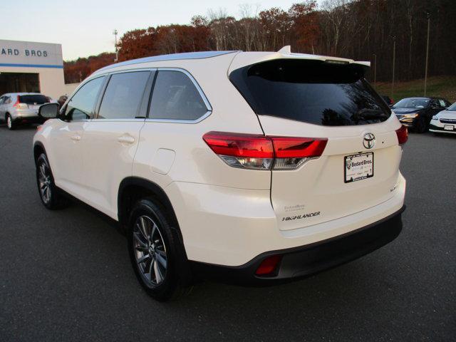 used 2019 Toyota Highlander car, priced at $28,995