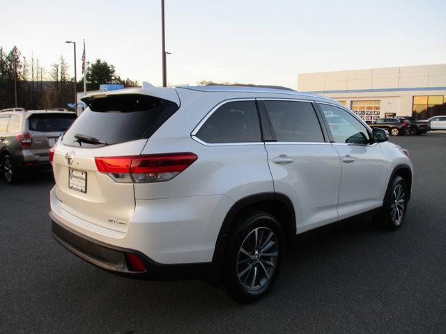 used 2019 Toyota Highlander car, priced at $28,995