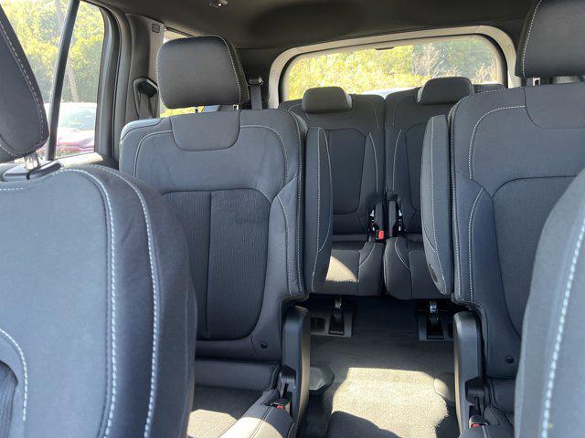 new 2025 Jeep Grand Cherokee L car, priced at $44,125