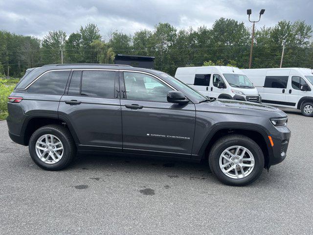 new 2025 Jeep Grand Cherokee car, priced at $44,170