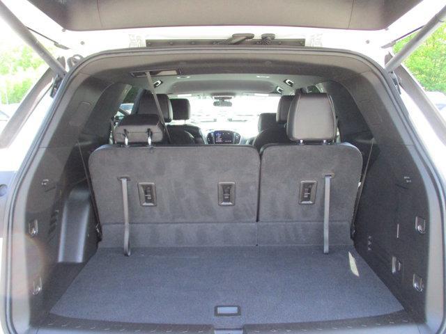 used 2022 Chevrolet Traverse car, priced at $35,995