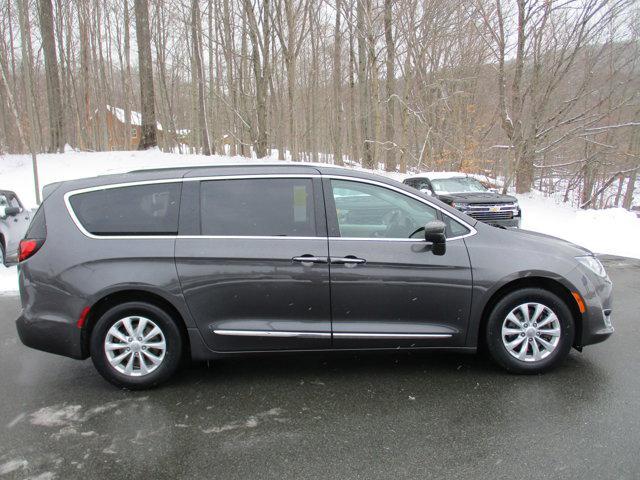 used 2019 Chrysler Pacifica car, priced at $17,995