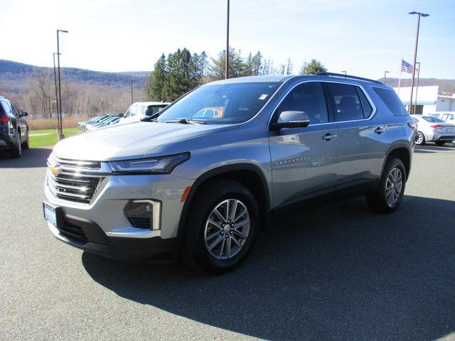 used 2023 Chevrolet Traverse car, priced at $34,995