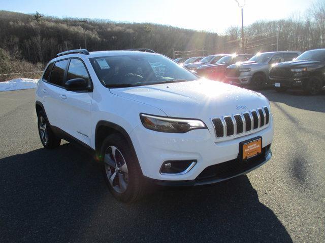 used 2022 Jeep Cherokee car, priced at $23,490