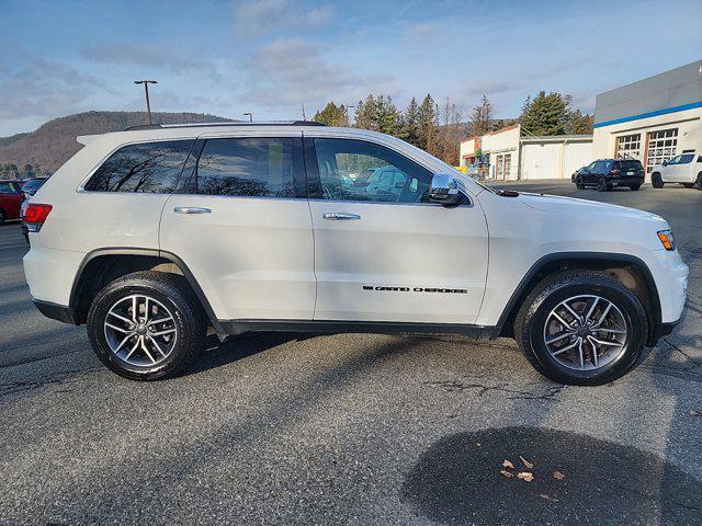 used 2022 Jeep Grand Cherokee car, priced at $28,244