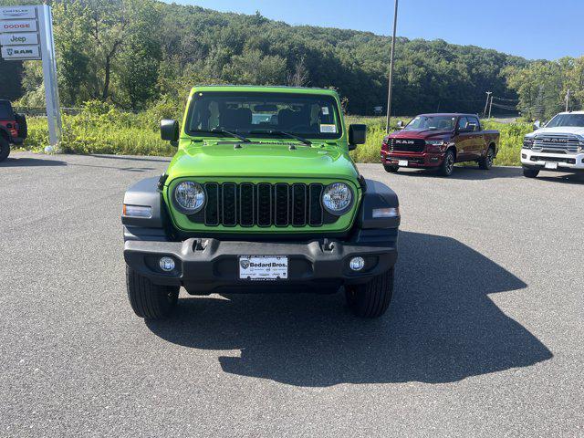 new 2025 Jeep Wrangler car, priced at $39,345