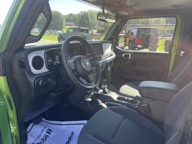 new 2025 Jeep Wrangler car, priced at $39,345