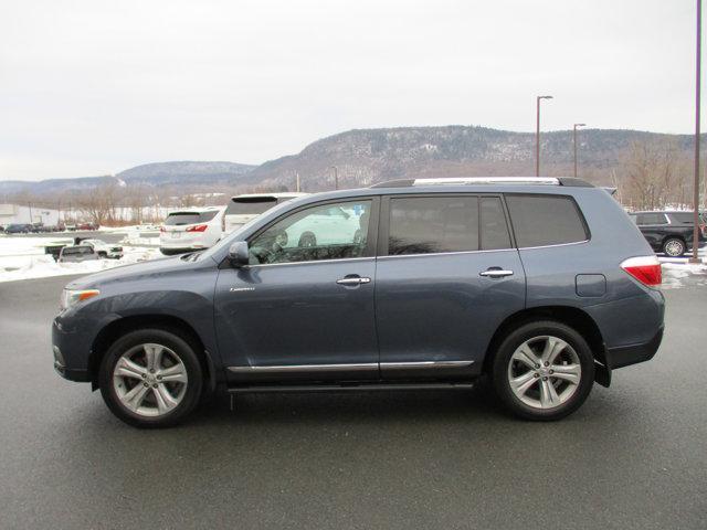 used 2013 Toyota Highlander car, priced at $18,995