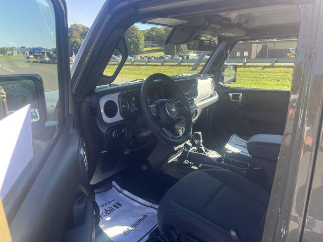 new 2025 Jeep Wrangler car, priced at $53,280