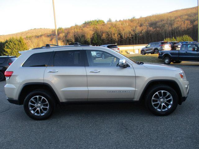 used 2015 Jeep Grand Cherokee car, priced at $16,871