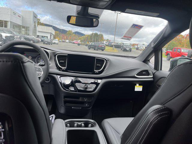 new 2026 Chrysler Pacifica car, priced at $51,550