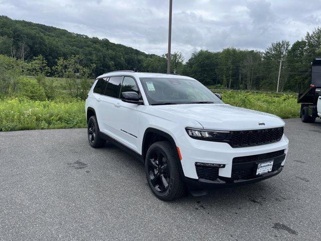 new 2025 Jeep Grand Cherokee L car, priced at $57,165