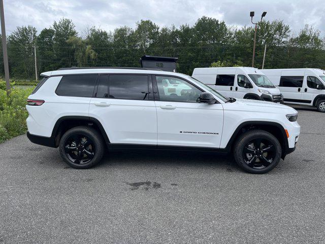 new 2025 Jeep Grand Cherokee L car, priced at $57,165