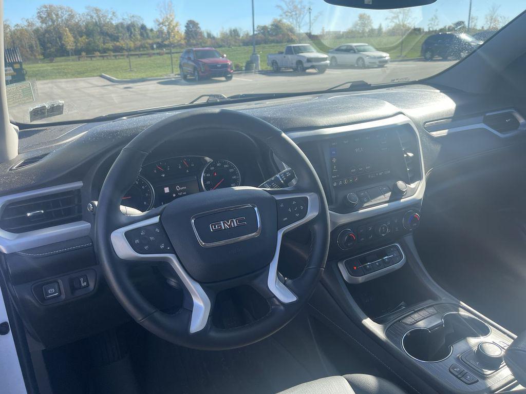 used 2023 GMC Acadia car, priced at $30,611