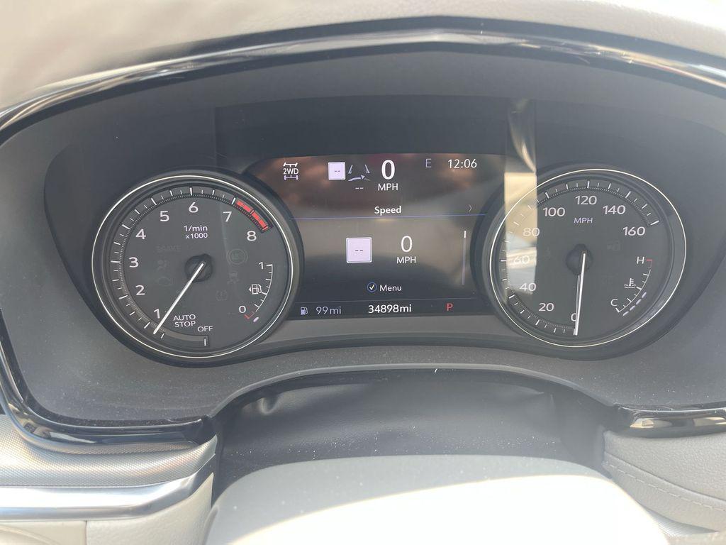 used 2023 Cadillac XT5 car, priced at $35,343