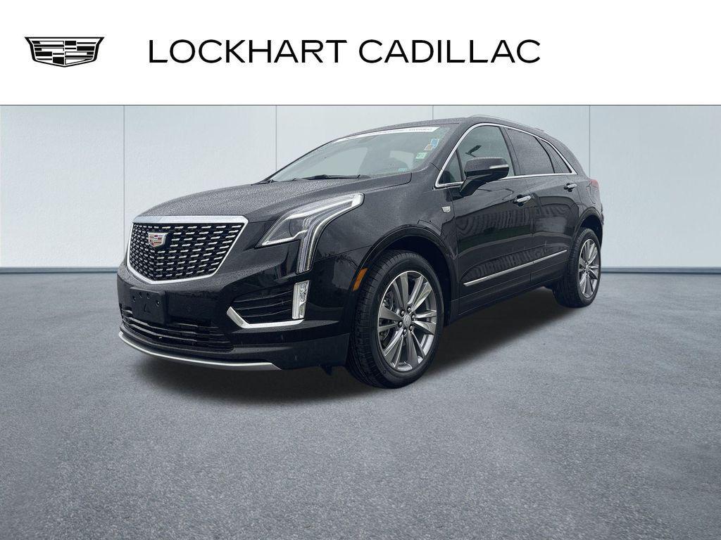 used 2025 Cadillac XT5 car, priced at $42,800