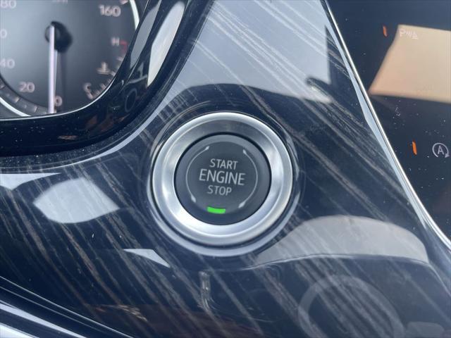 used 2025 Cadillac XT6 car, priced at $51,850