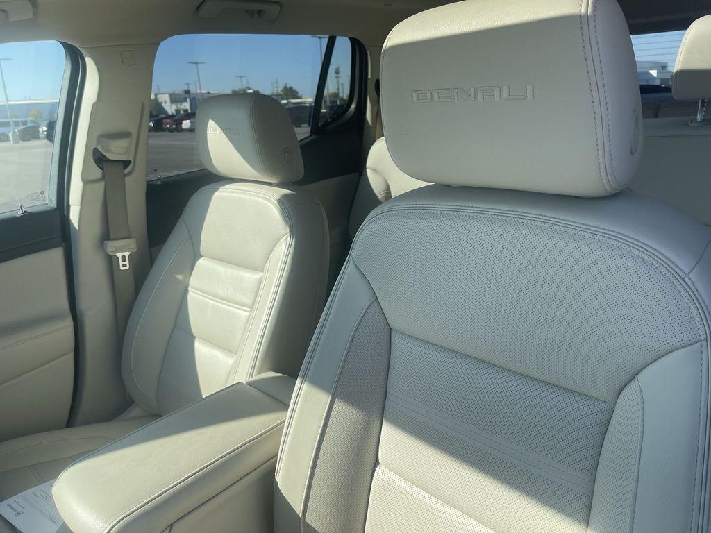 used 2020 GMC Acadia car, priced at $23,450