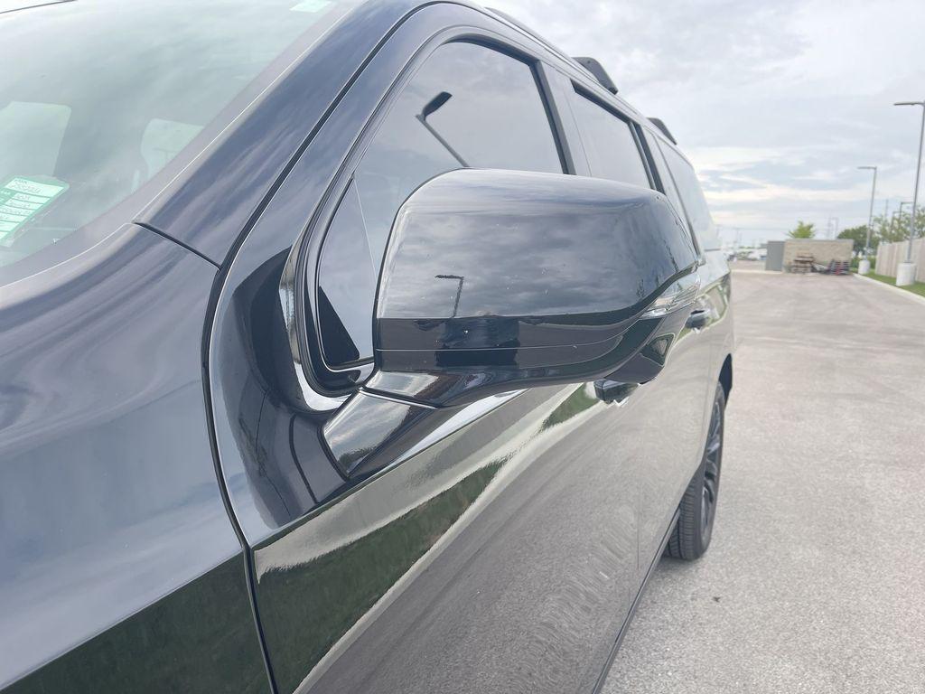 used 2023 Cadillac Escalade ESV car, priced at $87,537