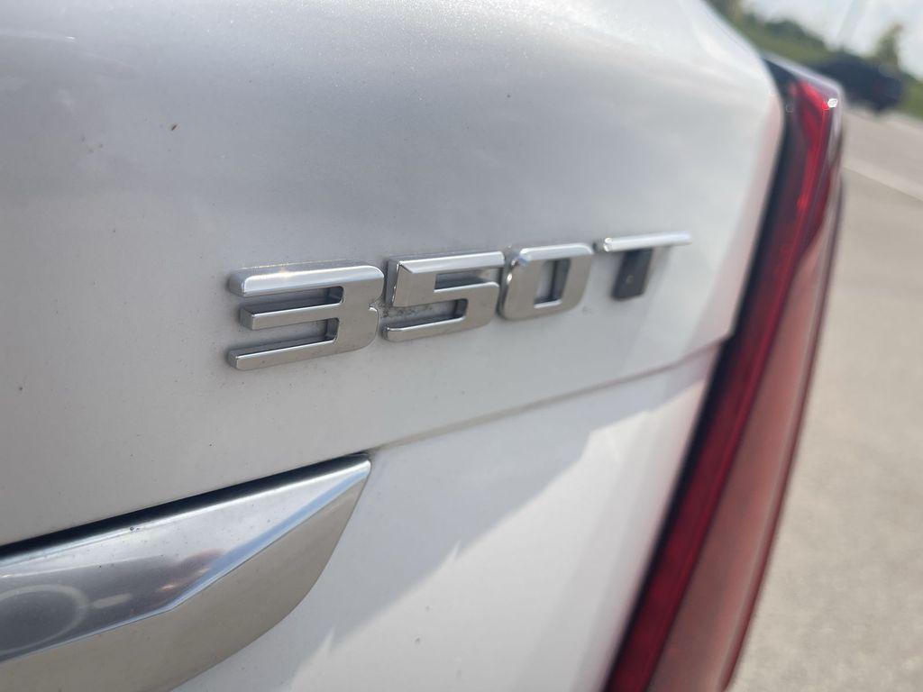 used 2022 Cadillac XT5 car, priced at $27,760